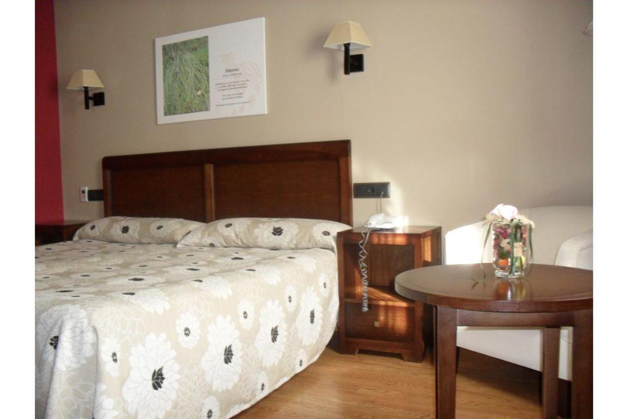 Hotel Zerbinetta Дилар Экстерьер фото