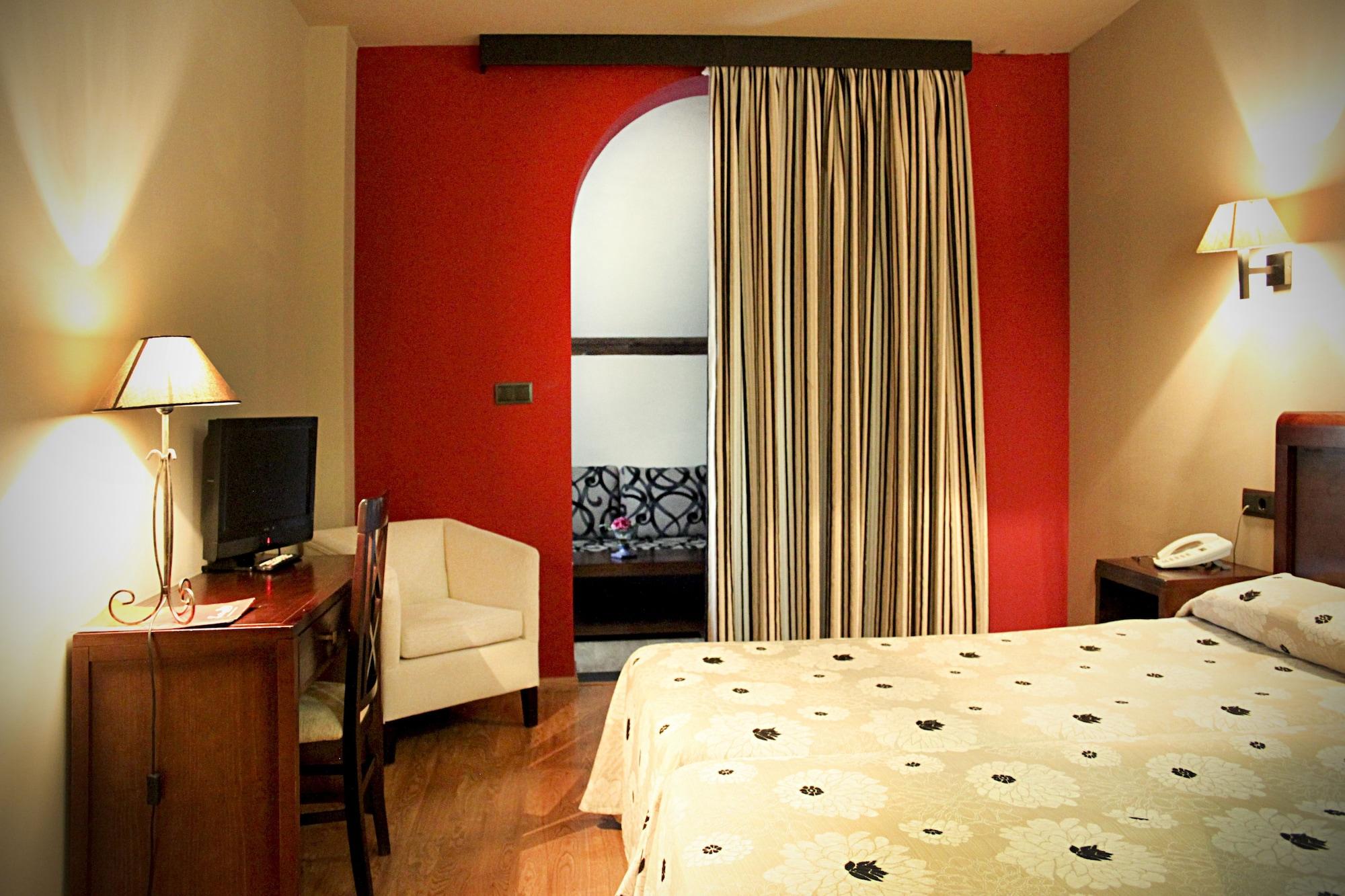 Hotel Zerbinetta Дилар Экстерьер фото