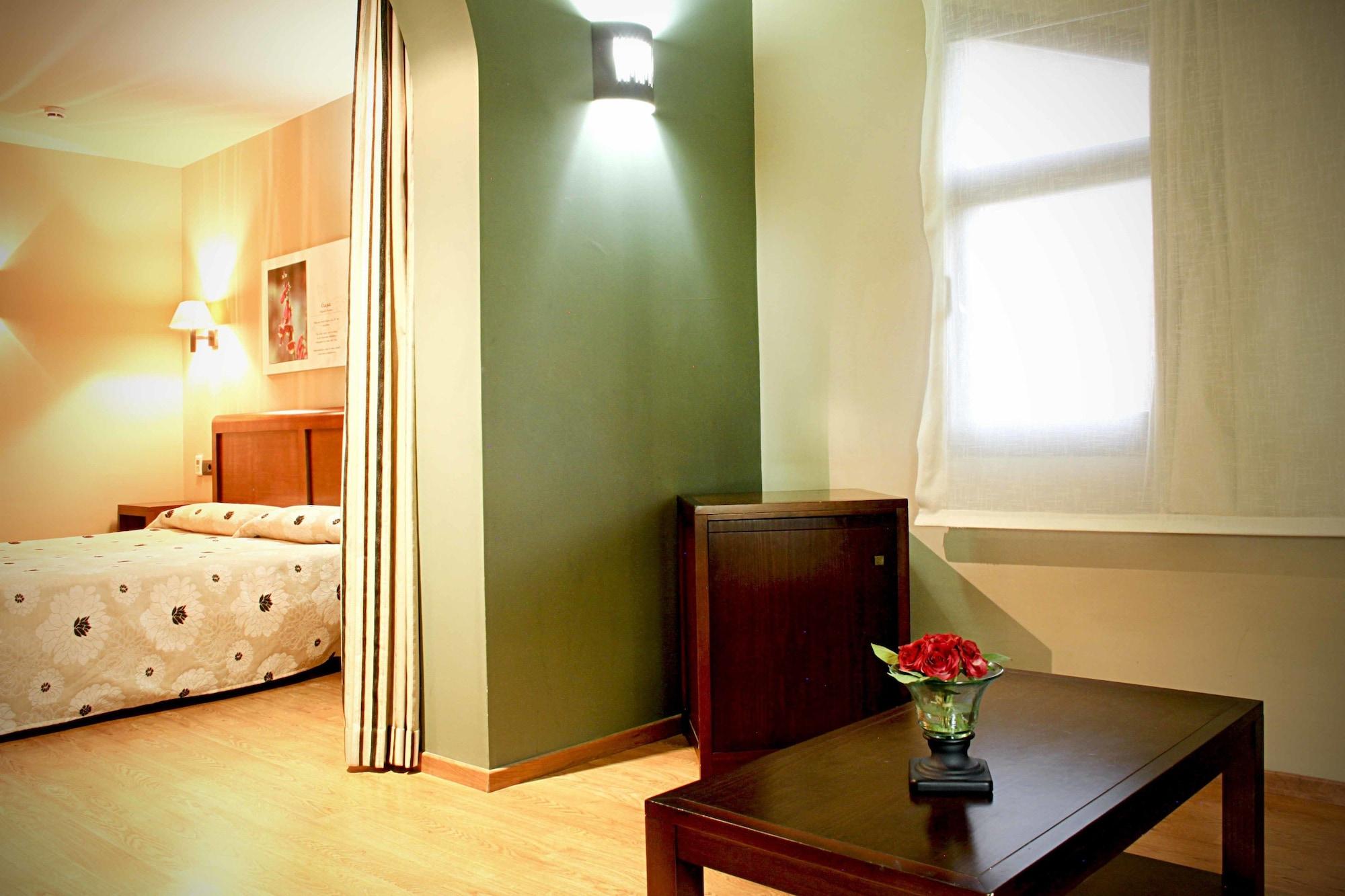 Hotel Zerbinetta Дилар Экстерьер фото