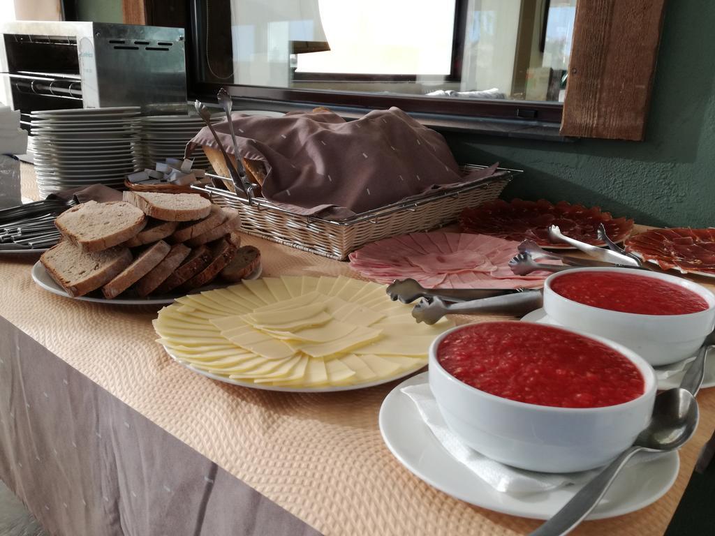 Hotel Zerbinetta Дилар Экстерьер фото